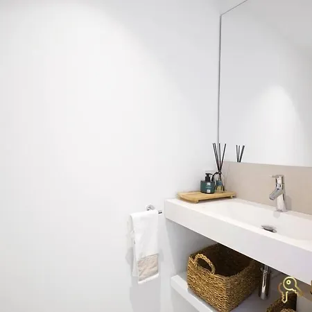 Atico De Lujo Con Jacuzzi En Higueron West * Фуэнхирола