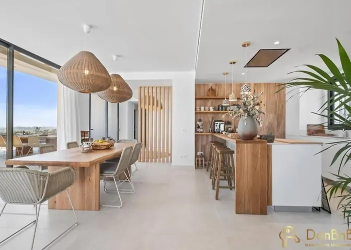 Atico De Lujo Con Jacuzzi En Higueron West Apartment *