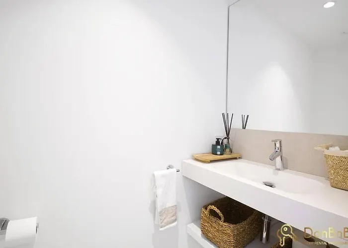 Atico De Lujo Con Jacuzzi En Higueron West * Fuengirola