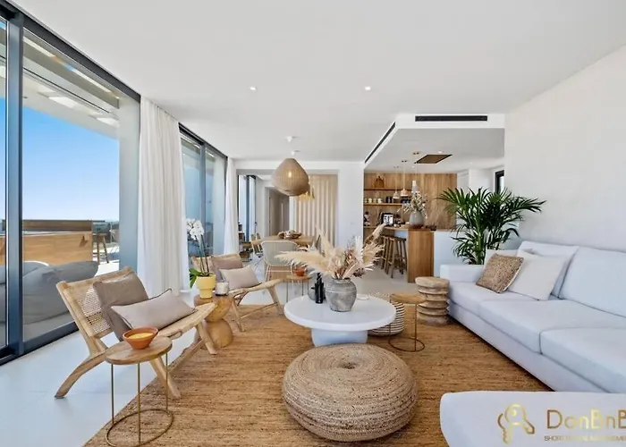 Atico De Lujo Con Jacuzzi En Higueron West Appartement