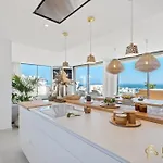 Apartmán Atico De Lujo Con Jacuzzi En Higueron West Fuengirola