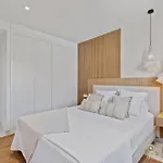 Atico De Lujo Con Jacuzzi En Higueron West Apartmán